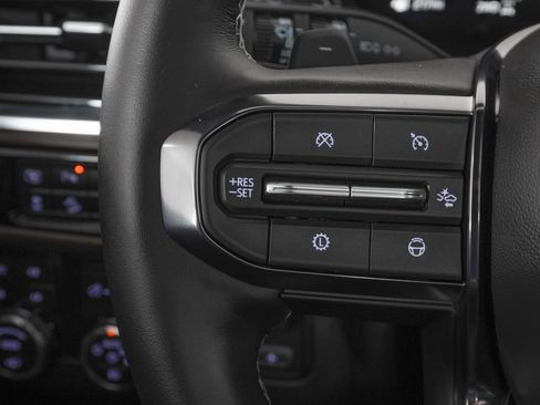 Used 2026 GMC Yukon Denali Ultimate w/ LPO, Floor Liner Package image 23