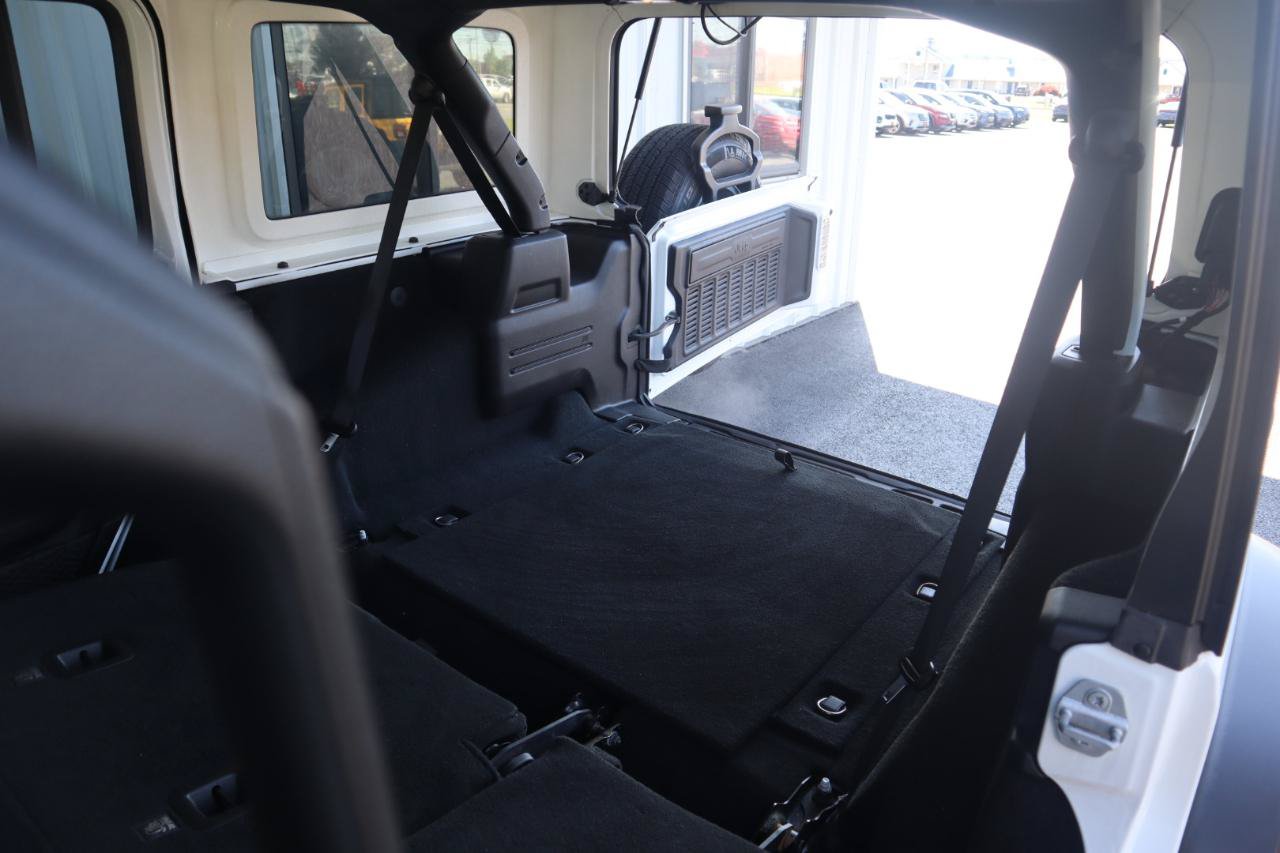Used 2018 Jeep Wrangler Unlimited Sport S AWD/4WD image 42