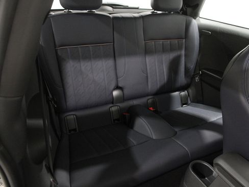 Certified 2025 MINI Cooper S image 18