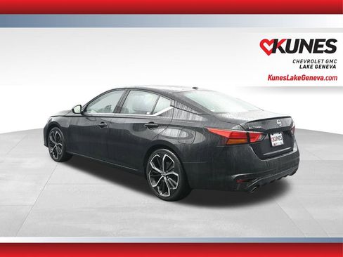 Used 2024 Nissan Altima 2.5 SR image 7