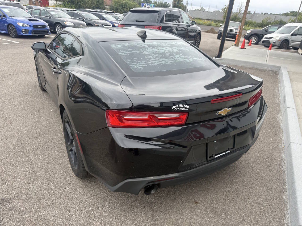 Used 2016 Chevrolet Camaro LT RWD image 10