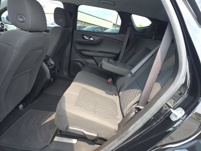 Used 2019 Chevrolet Blazer LT FWD image 24
