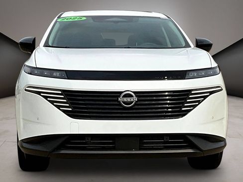 Certified 2025 Nissan Murano SV AWD/4WD image 3