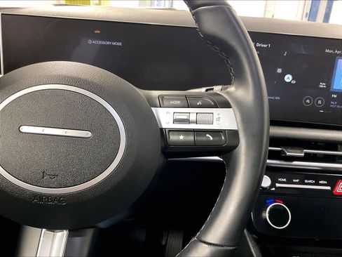 Certified 2025 Hyundai Tucson SEL image 43