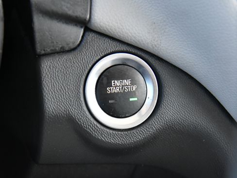 Used 2020 Chevrolet Equinox LT image 26