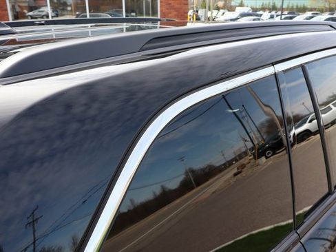 New 2025 Jeep Grand Cherokee Limited 4xe image 28