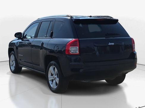 Used 2012 Jeep Compass Sport image 7
