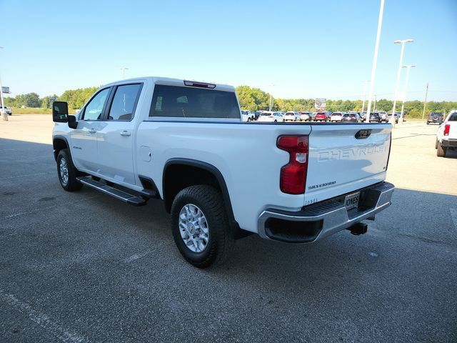 Used 2023 Chevrolet Silverado 2500 LT w/ Convenience Package AWD/4WD image 6