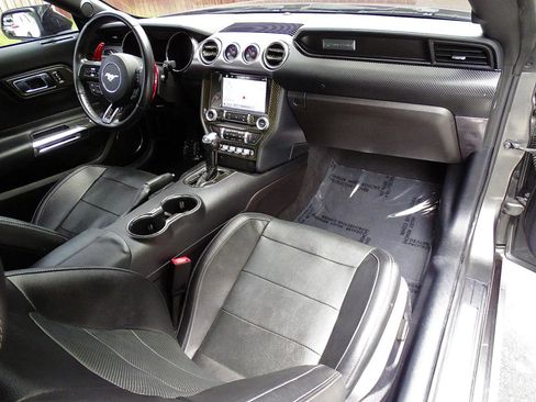 Used 2019 Ford Mustang GT Premium w/ GT Performance Package RWD image 32