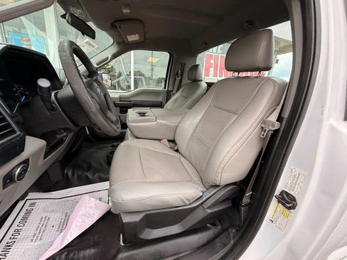 Used 2016 Ford F150 XL RWD image 9