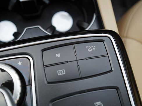 Used 2017 Mercedes-Benz GLE 350 4MATIC image 40