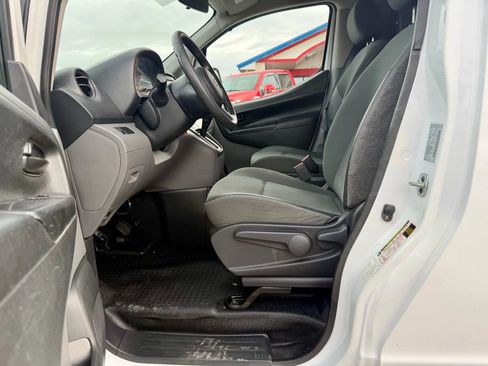 Used 2015 Chevrolet City Express LS image 14