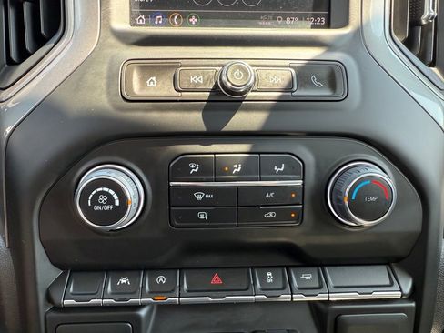 Used 2024 Chevrolet Silverado 1500 W/T image 29