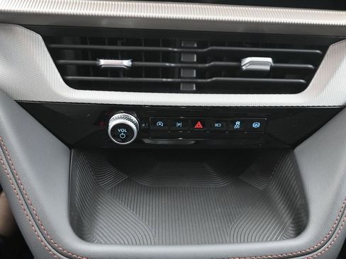 New 2026 Ford Explorer Active image 9