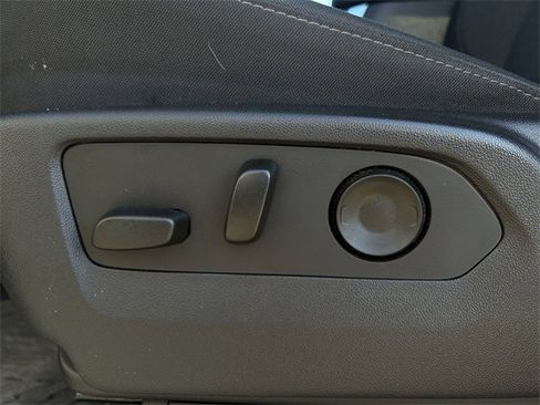 Used 2023 Chevrolet Silverado 1500 LT Trail Boss image 29