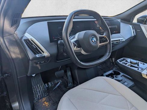 Certified 2025 BMW iX xDrive50 image 10
