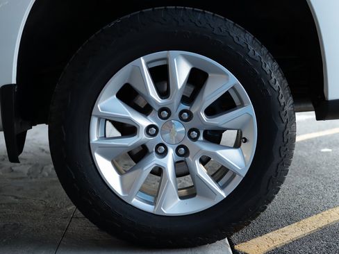 Used 2021 Chevrolet Silverado 1500 Custom w/ Custom Max Trailering Package image 34