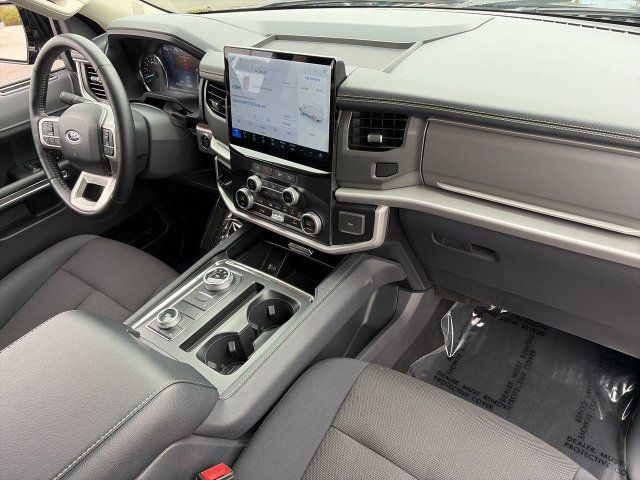 Used 2024 Ford Expedition Max XL AWD/4WD image 12