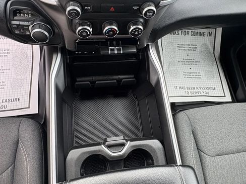 Used 2019 RAM 1500 Big Horn AWD/4WD image 23