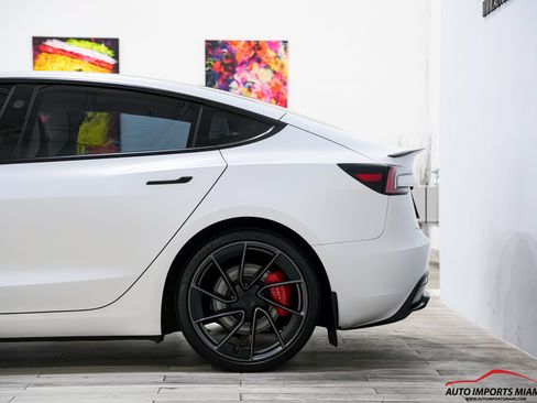 Used 2025 Tesla Model 3 Performance AWD/4WD image 15