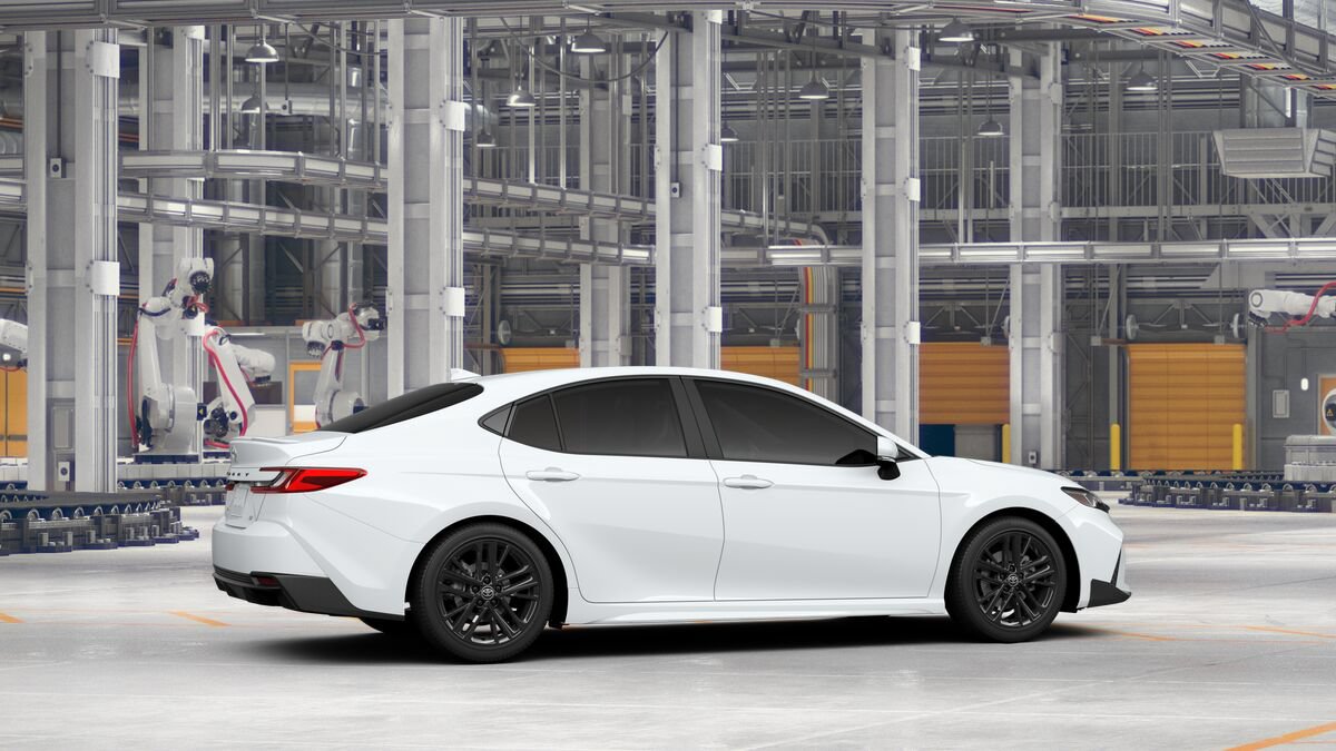 New 2026 Toyota Camry SE AWD/4WD image 11