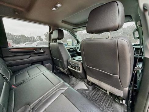 Used 2024 GMC Sierra 3500 Denali w/ Denali Reserve Package AWD/4WD image 11