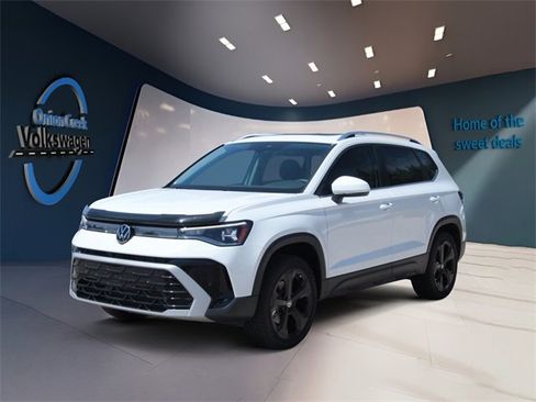 New 2025 Volkswagen Taos SEL image 8