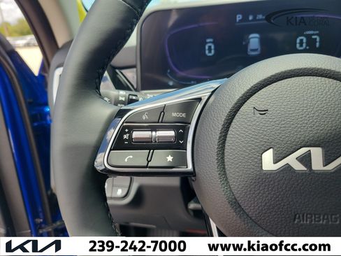 New 2026 Kia Seltos S FWD image 22