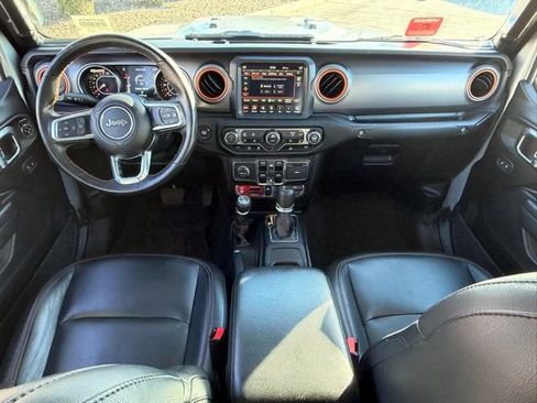 Used 2023 Jeep Gladiator Mojave w/ Cold Weather Group image 12