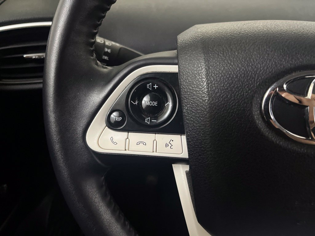Used 2019 Toyota Prius Prime Plus FWD image 60