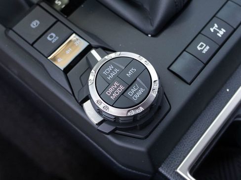 New 2026 Toyota 4Runner TRD Off-Road Premium AWD/4WD image 28