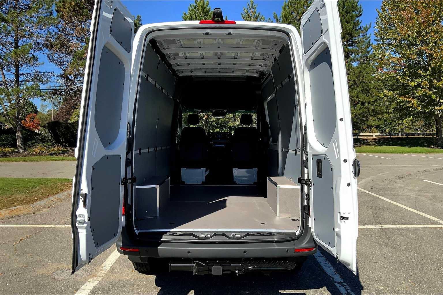 Used 2026 Mercedes-Benz Sprinter 2500 image 23