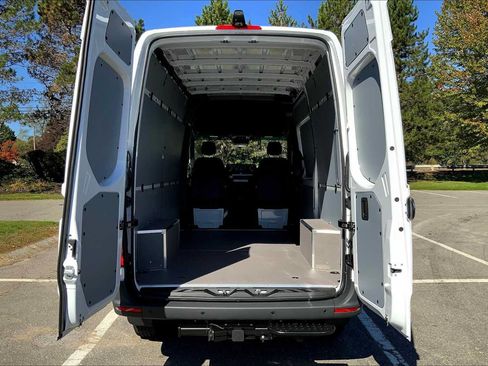 Used 2026 Mercedes-Benz Sprinter 2500 image 23