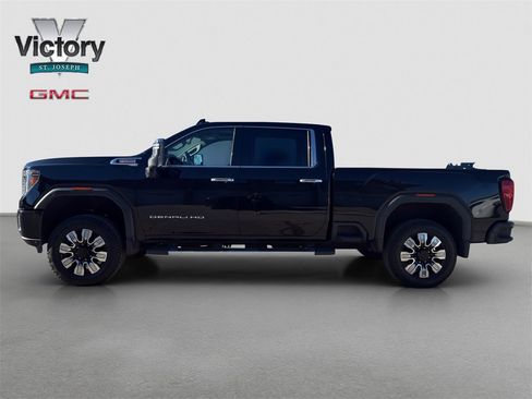 Used 2020 GMC Sierra 2500 Denali w/ Denali Ultimate Package image 4