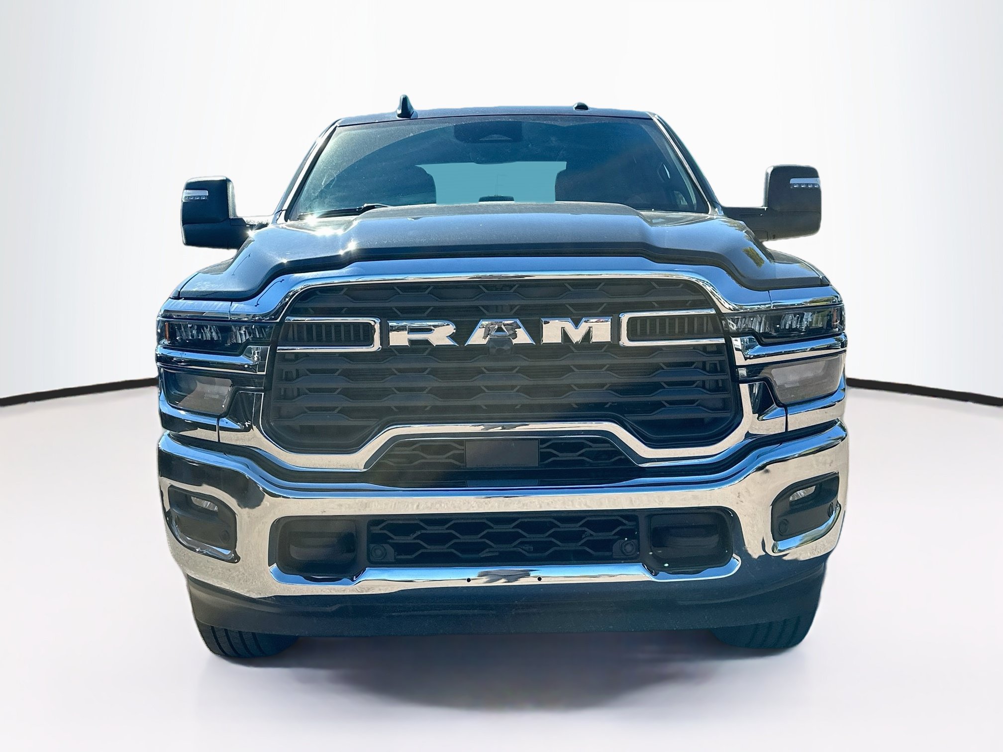 Used 2026 RAM 2500 Big Horn AWD/4WD image 2