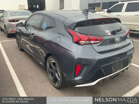 Used 2019 Hyundai Veloster Turbo FWD image 8