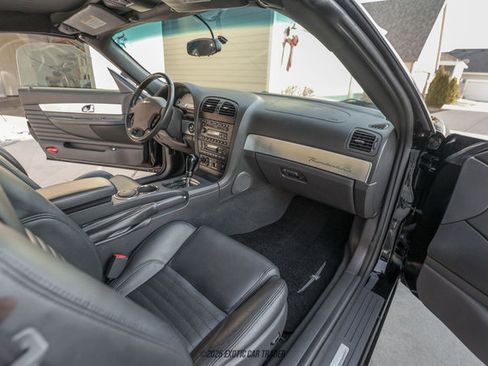 Used 2002 Ford Thunderbird Deluxe image 51