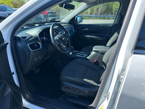 Used 2020 Chevrolet Equinox LT w/ Driver Convenience Package AWD/4WD image 7