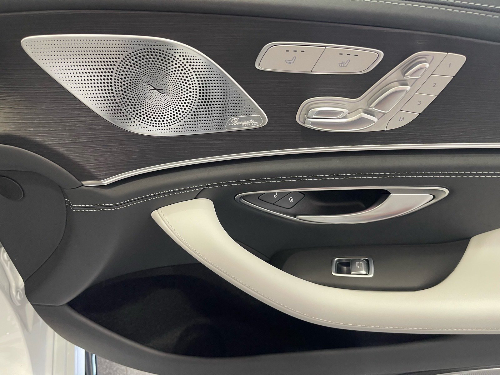 Used 2025 Mercedes-Benz AMG GT 63 image 41