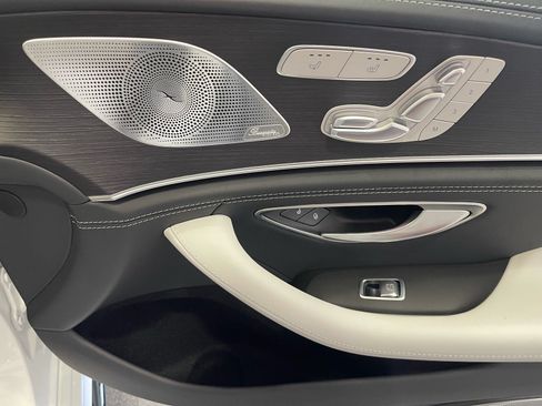 Used 2025 Mercedes-Benz AMG GT 63 image 41
