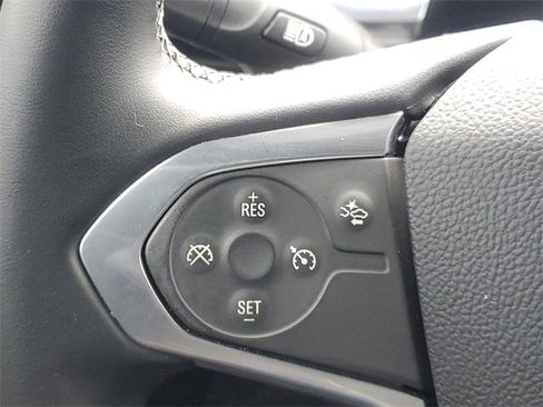 Certified 2023 Chevrolet Traverse LT image 21