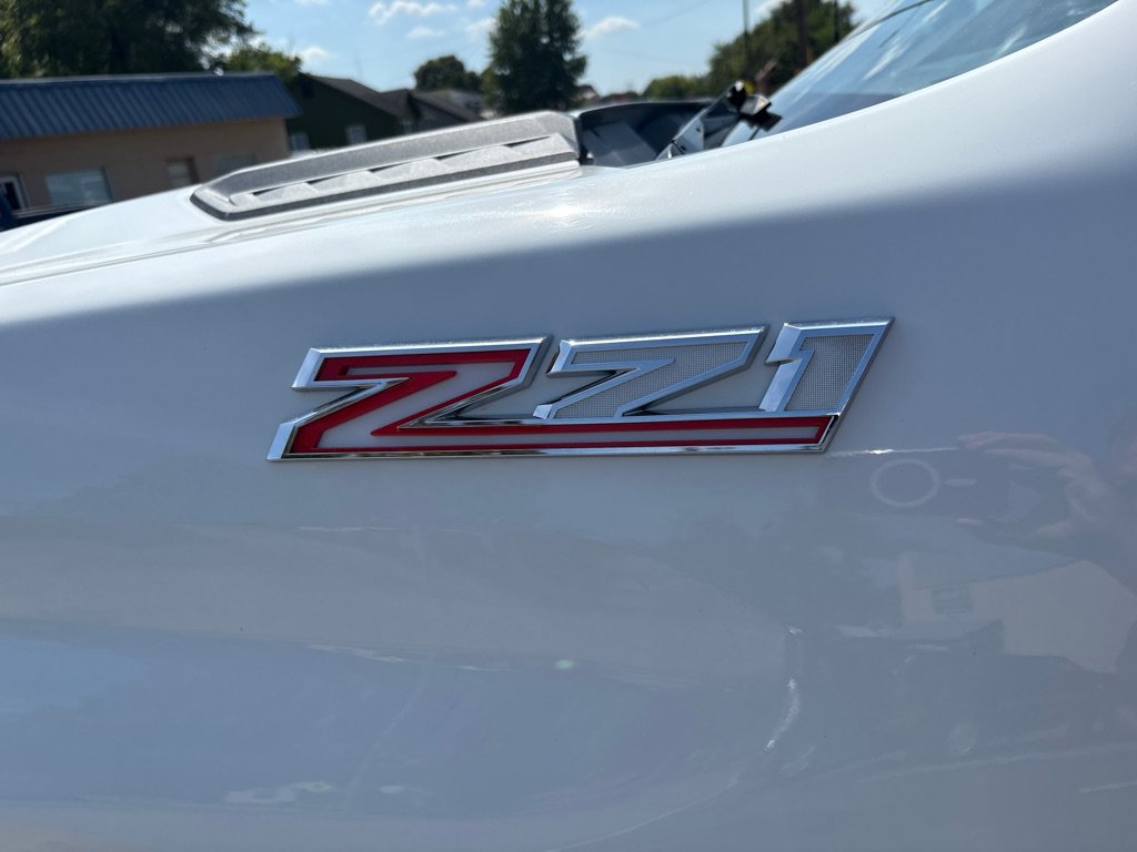 Used 2021 Chevrolet Silverado 2500 LT w/ Z71 Off-Road Package AWD/4WD image 12