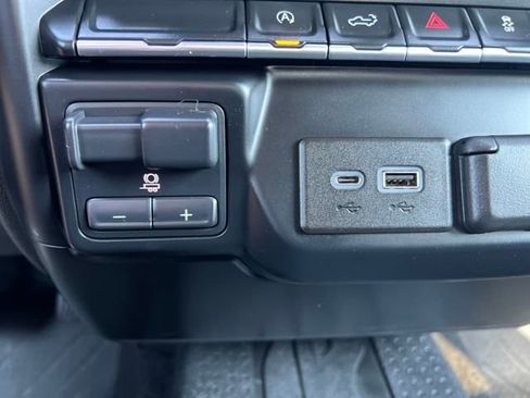 Used 2019 Chevrolet Silverado 1500 LT Trail Boss w/ Convenience Package image 26