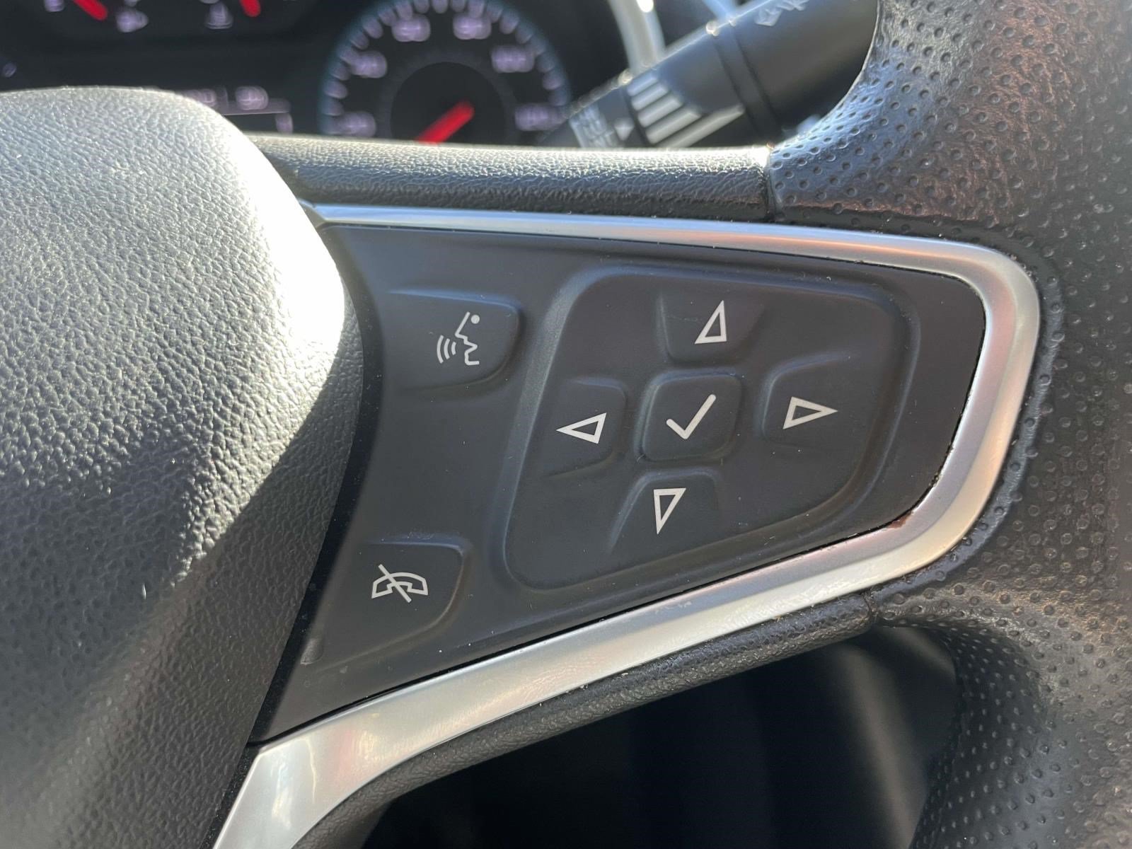 Used 2023 Chevrolet Malibu LT FWD image 21