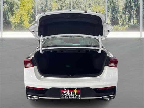 Used 2021 Kia K5 LXS image 13