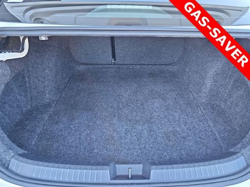 Used 2021 Volkswagen Jetta SE image 23