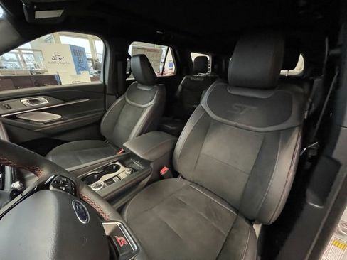 New 2026 Ford Explorer ST w/ Sun And Sound Package image 8