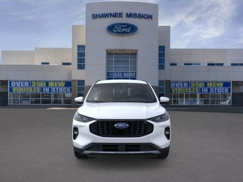 New 2026 Ford Escape SE w/ PHEV Premium Package FWD image 6