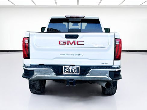 Used 2024 GMC Sierra 2500 SLT w/ SLT Premium Package image 5