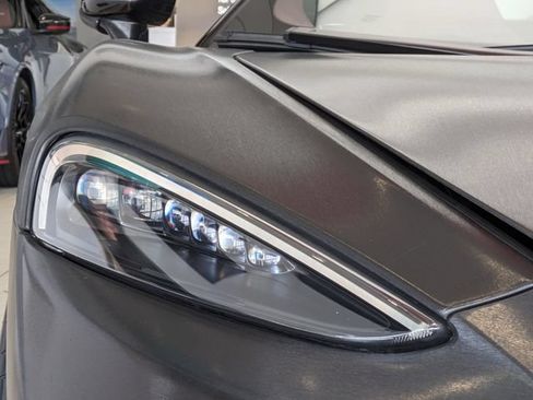 Used 2020 McLaren GT RWD image 6
